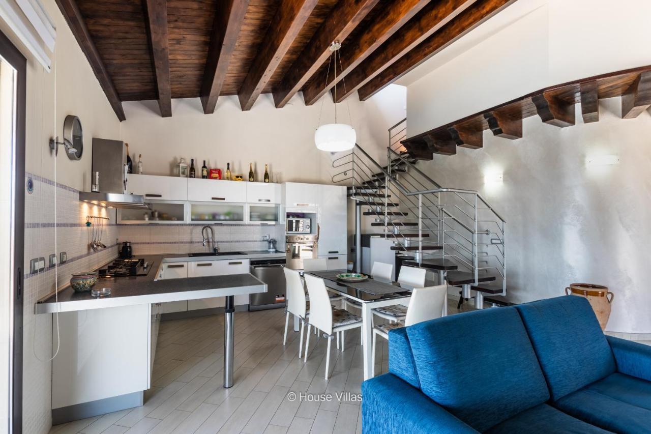 House&Villas - Villa Zora 아볼라 외부 사진