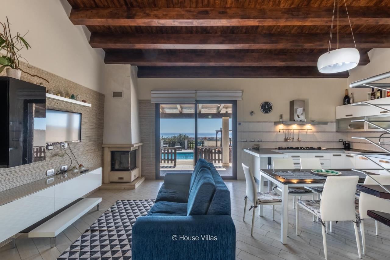 House&Villas - Villa Zora 아볼라 외부 사진